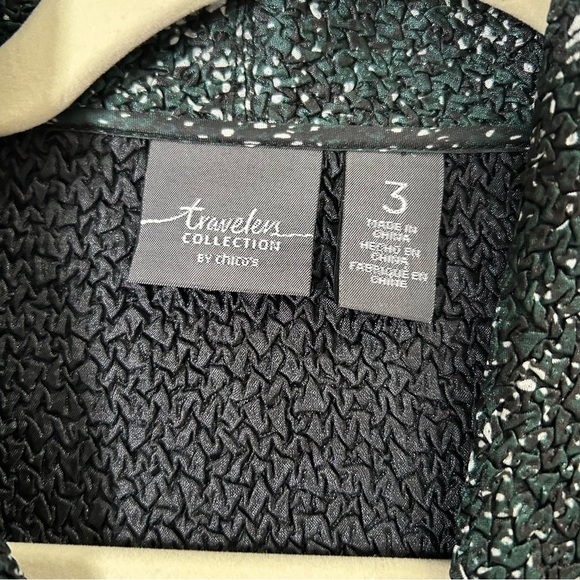 Chicos Travelers Waterfall Cardigan Crinkle Fabric Size 3(XL-16) Fall Holiday - Picture 3 of 13